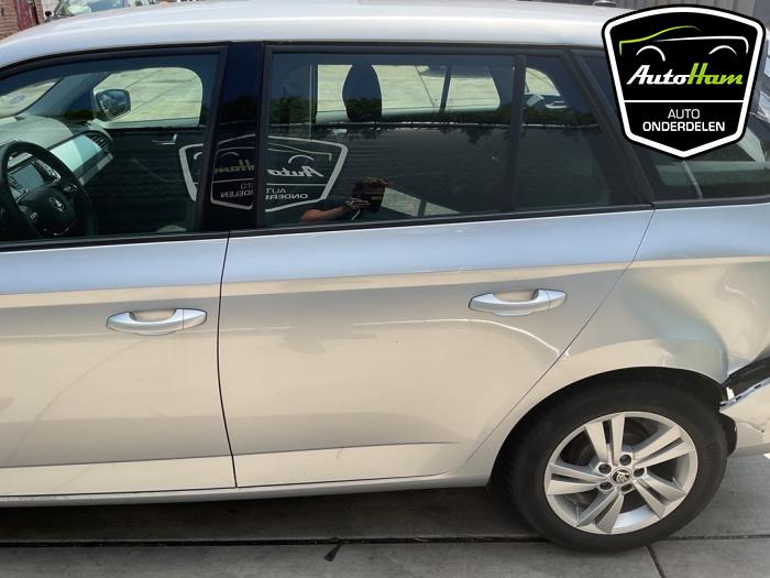 Skoda Fabia III Combi 1.0 TSI 12V Sloopvoertuig (2021, Grijs)