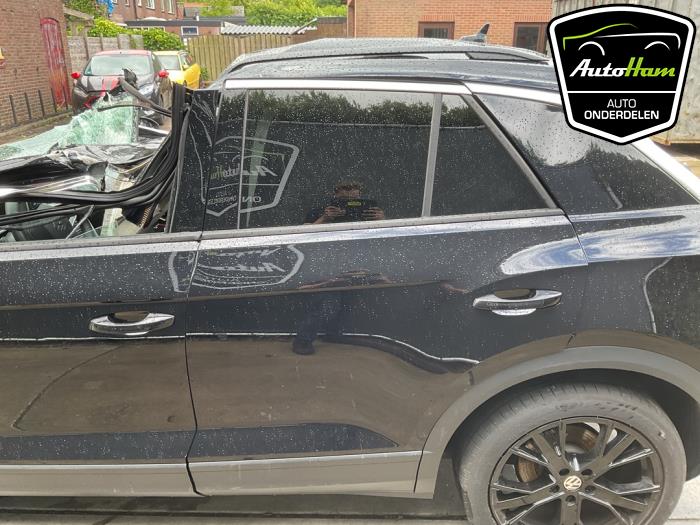 Volkswagen T-Roc I 1.5 TSI 16V Sloopvoertuig (2024, Zwart)