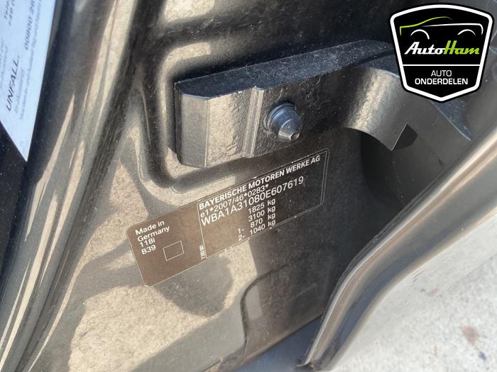 BMW 1 serie 120i 1.6 16V Sloopvoertuig (2011, Grijs)