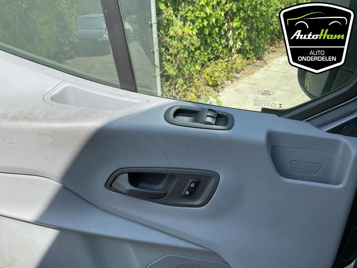 Ford Transit 2.2 TDCi 16V Sloopvoertuig (2015, Zwart)