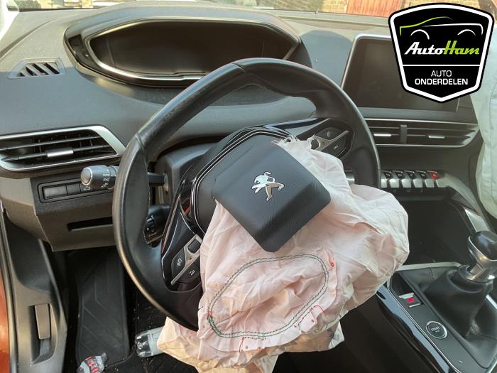 Peugeot 3008 II 1.2 12V e-THP PureTech 130 Sloopvoertuig (2018, Bruin)