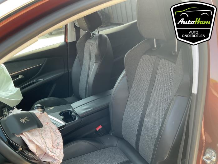 Peugeot 3008 II 1.2 12V e-THP PureTech 130 Sloopvoertuig (2018, Bruin)