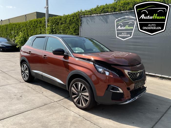 Peugeot 3008 II 1.2 12V e-THP PureTech 130 Sloopvoertuig (2018, Bruin)