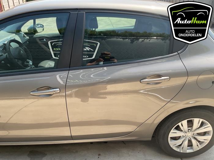 Peugeot 208 I 1.2 Vti 12V PureTech 82 Sloopvoertuig (2013, Grijs)