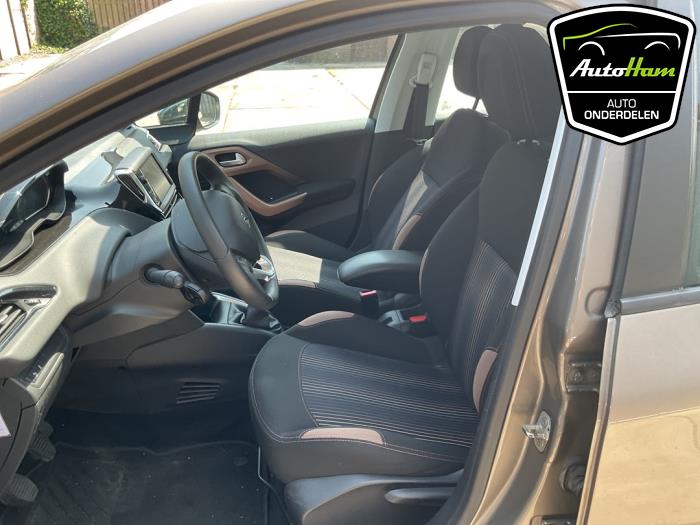 Peugeot 208 I 1.2 Vti 12V PureTech 82 Sloopvoertuig (2013, Grijs)