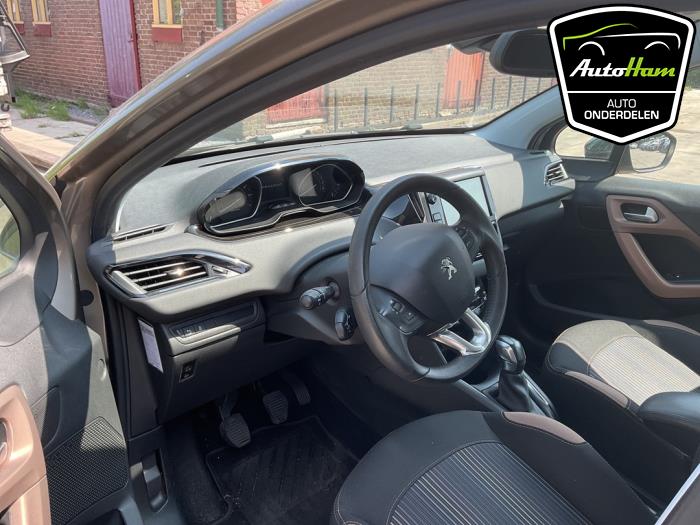 Peugeot 208 I 1.2 Vti 12V PureTech 82 Sloopvoertuig (2013, Grijs)