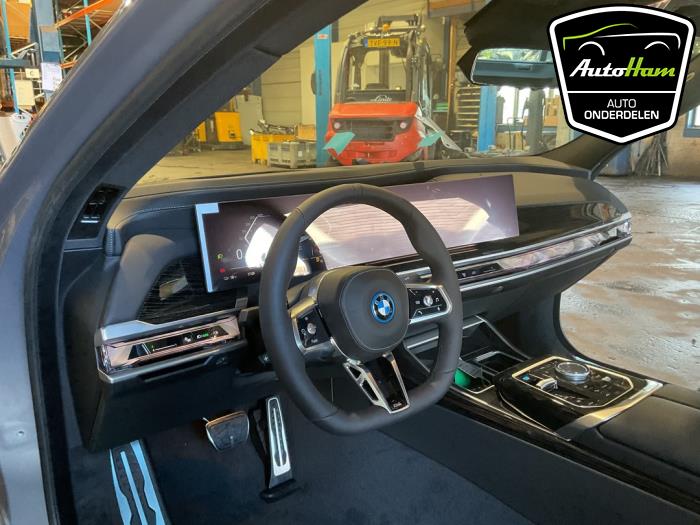 BMW i7 eDrive50 106 kWh Sloopvoertuig (2024, Grijs)