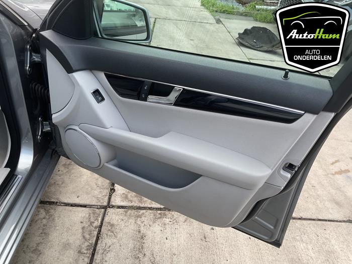 Mercedes C 1.8 C-180 CGI 16V Sloopvoertuig (2010, Grijs)