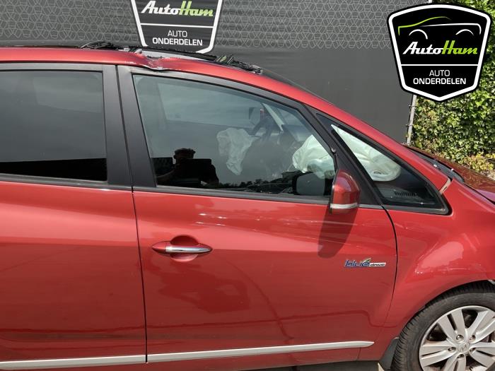 Hyundai iX20 1.4i 16V Sloopvoertuig (2011, Rood)