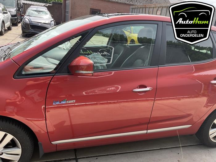 Hyundai iX20 1.4i 16V Sloopvoertuig (2011, Rood)