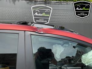 Hyundai iX20 1.4i 16V Sloopvoertuig (2011, Rood)