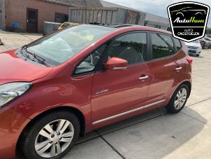 Hyundai iX20 1.4i 16V Sloopvoertuig (2011, Rood)