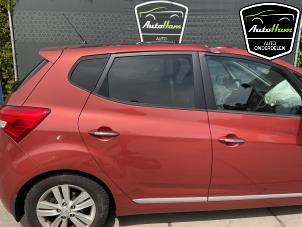 Hyundai iX20 1.4i 16V Sloopvoertuig (2011, Rood)