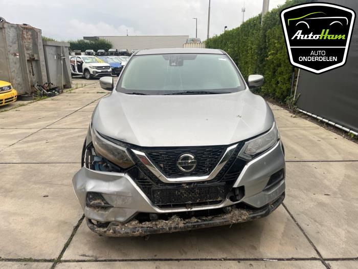 Nissan Qashqai 1.3 DIG-T 160 16V Sloopvoertuig (2019, Grijs)