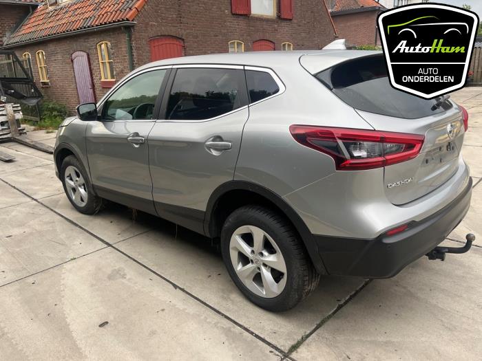 Nissan Qashqai 1.3 DIG-T 160 16V Sloopvoertuig (2019, Grijs)