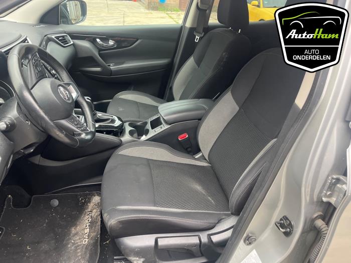 Nissan Qashqai 1.3 DIG-T 160 16V Sloopvoertuig (2019, Grijs)