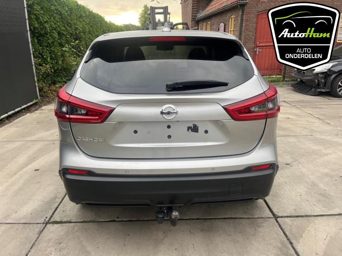 Nissan Qashqai 1.3 DIG-T 160 16V Sloopvoertuig (2019, Grijs)
