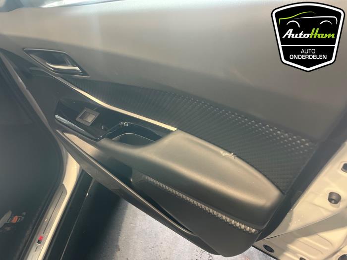 Toyota C-HR 2.0 16V Hybrid Sloopvoertuig (2023, Grijs)