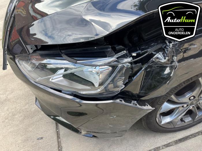 Ford Focus 4 Wagon 1.0 Ti-VCT EcoBoost 12V 125 Sloopvoertuig (2020, Zwart)