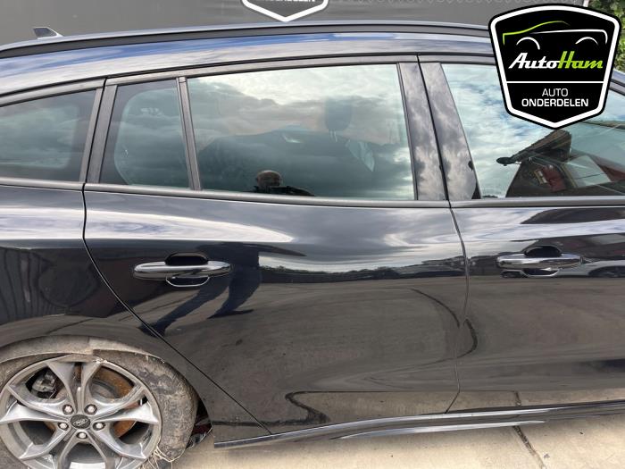 Ford Focus 4 Wagon 1.0 Ti-VCT EcoBoost 12V 125 Sloopvoertuig (2020, Zwart)