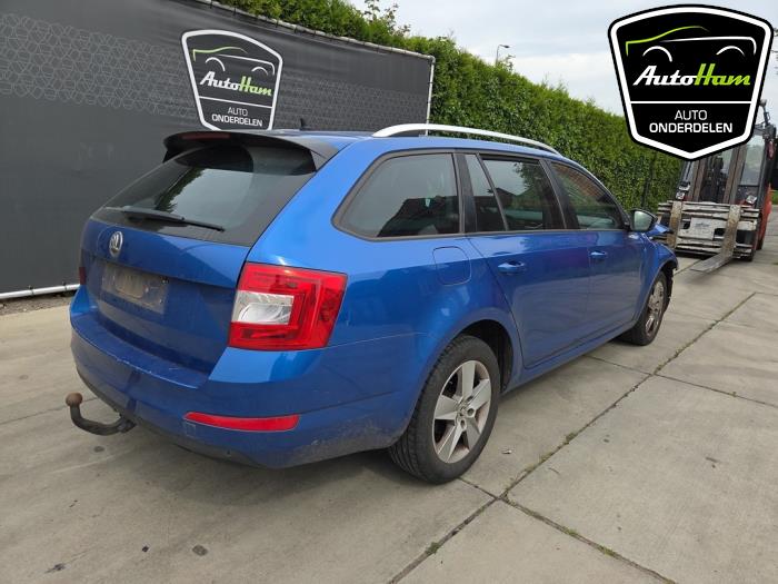 Skoda Octavia Combi 1.6 TDI Greenline 16V Sloopvoertuig (2014, Blauw)