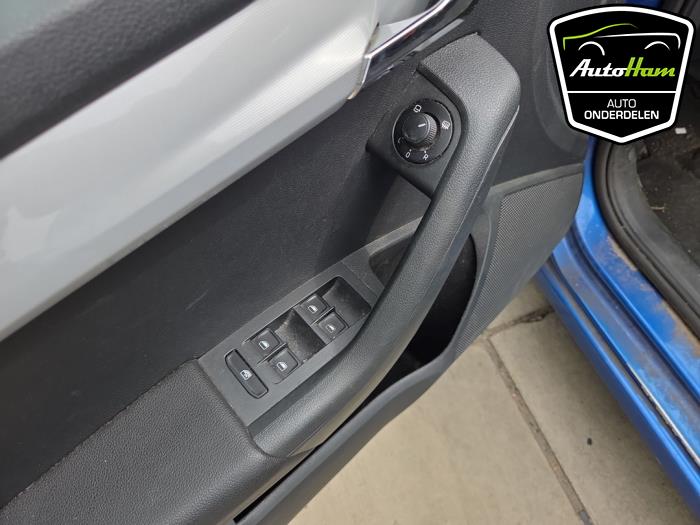 Skoda Octavia Combi 1.6 TDI Greenline 16V Sloopvoertuig (2014, Blauw)