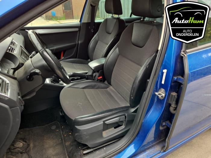 Skoda Octavia Combi 1.6 TDI Greenline 16V Sloopvoertuig (2014, Blauw)