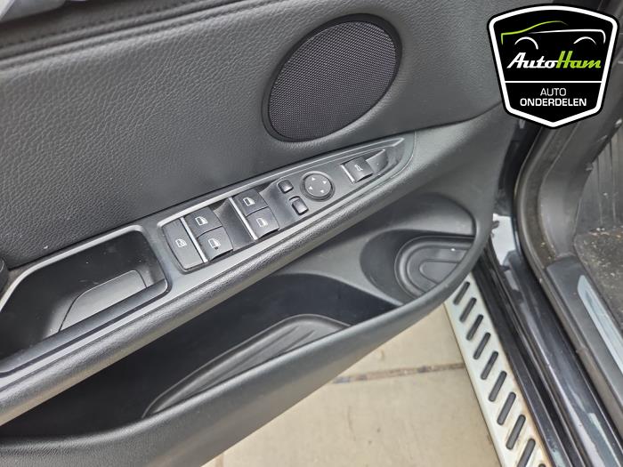 BMW X5 xDrive 35d 3.0 24V Sloopvoertuig (2015, Zwart)