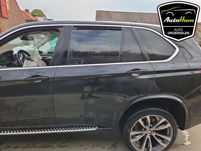BMW X5 xDrive 35d 3.0 24V Sloopvoertuig (2015, Zwart)