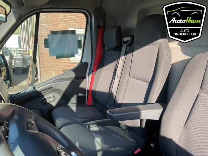 Renault Master III 2.3 dCi 135 16V FWD Sloopvoertuig (2022, Wit)