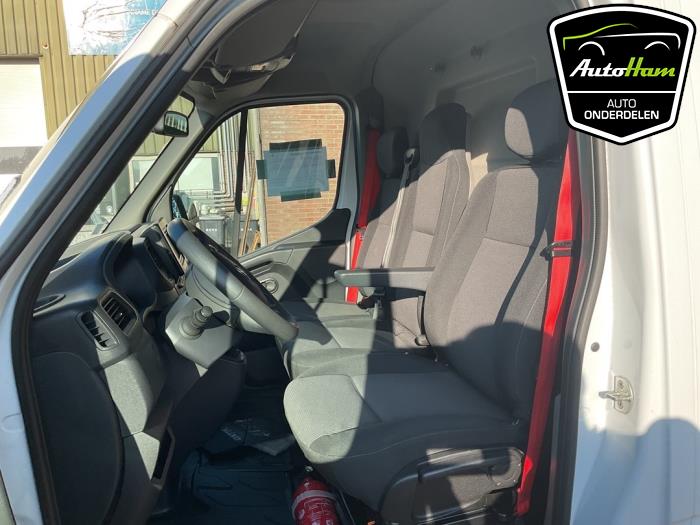 Renault Master III 2.3 dCi 135 16V FWD Sloopvoertuig (2022, Wit)