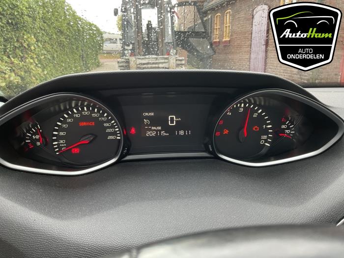 Peugeot 308 SW 1.6 BlueHDi 120 Sloopvoertuig (2015, Wit)