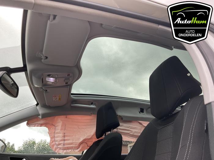 Peugeot 308 SW 1.6 BlueHDi 120 Sloopvoertuig (2015, Wit)