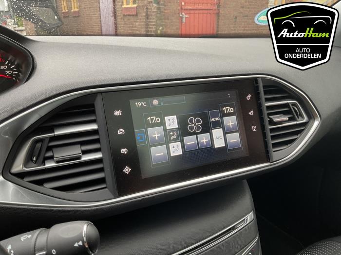 Peugeot 308 SW 1.6 BlueHDi 120 Sloopvoertuig (2015, Wit)