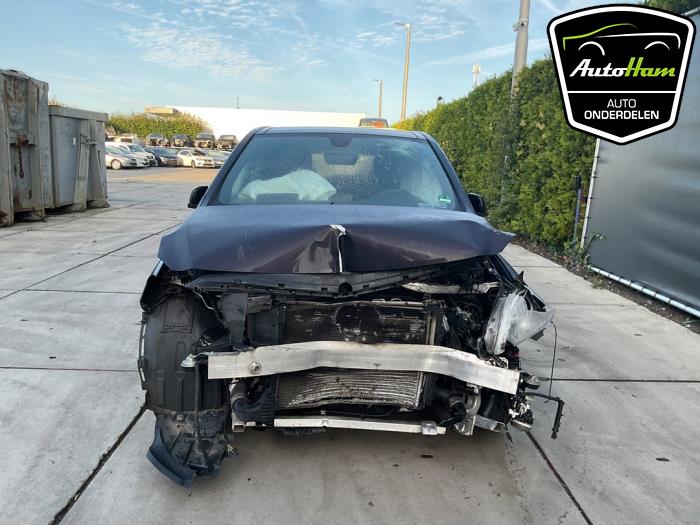 Mercedes B 1.6 B-200 BlueEFFICIENCY Turbo 16V Sloopvoertuig (2014, Paars)