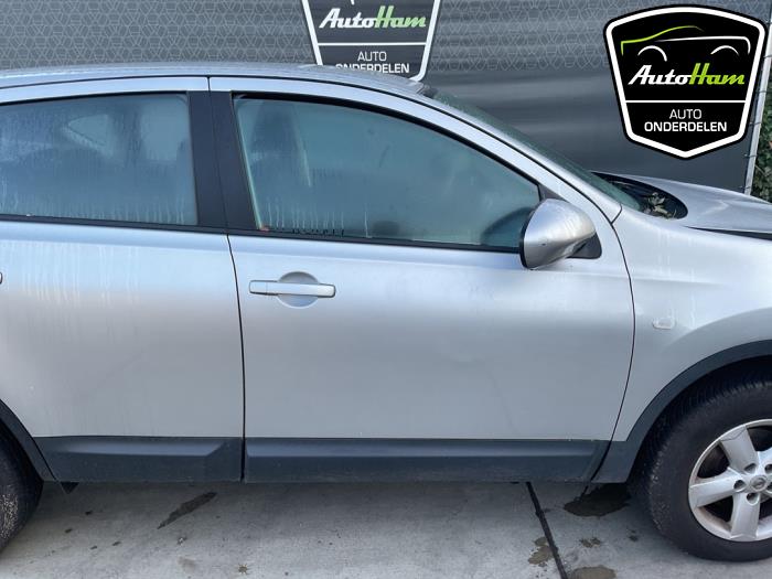 Nissan Qashqai 1.6 16V Sloopvoertuig (2009, Grijs)