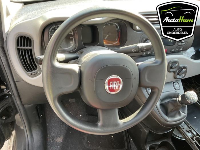 Fiat Panda/Pandina 0.9 TwinAir 65 Sloopvoertuig (2014, Zwart)