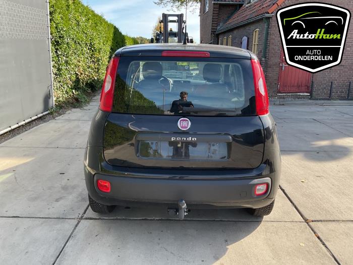 Fiat Panda/Pandina 0.9 TwinAir 65 Sloopvoertuig (2014, Zwart)