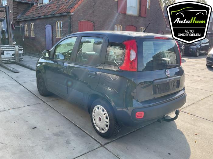 Fiat Panda/Pandina 0.9 TwinAir 65 Sloopvoertuig (2014, Zwart)