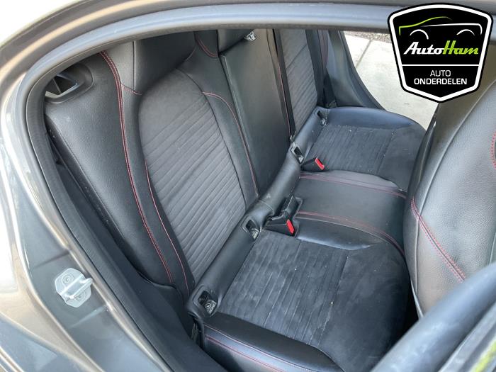 Mercedes A 1.6 A-180 16V Sloopvoertuig (2016, Grijs)