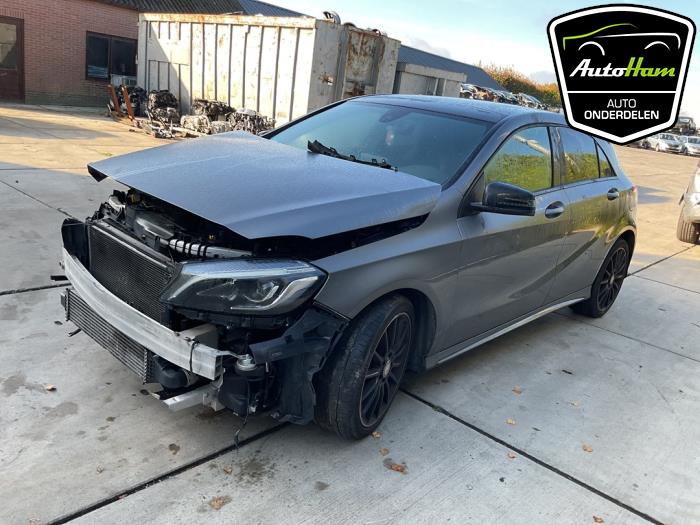 Mercedes A 1.6 A-180 16V Sloopvoertuig (2016, Grijs)