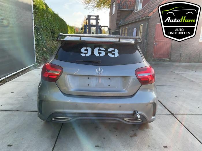 Mercedes A 1.6 A-180 16V Sloopvoertuig (2016, Grijs)