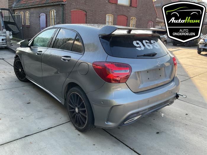 Mercedes A 1.6 A-180 16V Sloopvoertuig (2016, Grijs)