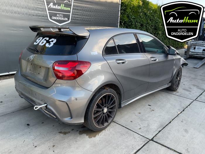 Mercedes A 1.6 A-180 16V Sloopvoertuig (2016, Grijs)