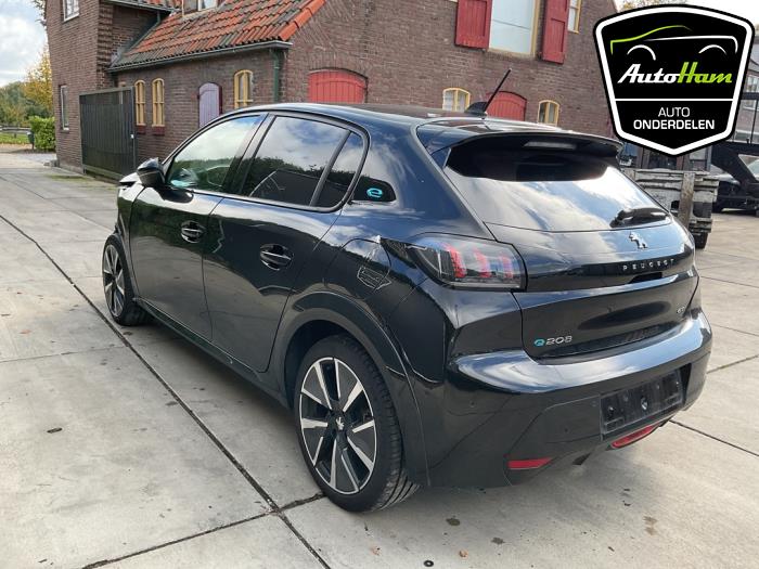 Peugeot 208 II e-208 50 kWh Sloopvoertuig (2021, Zwart)
