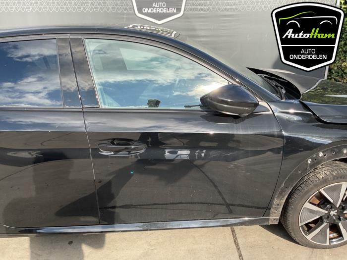 Peugeot 208 II e-208 50 kWh Sloopvoertuig (2021, Zwart)
