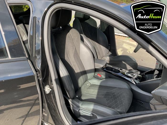 Peugeot 208 II e-208 50 kWh Sloopvoertuig (2021, Zwart)