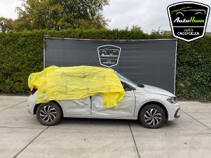 Volkswagen Polo VI 1.0 TSI 12V  (Sloop)