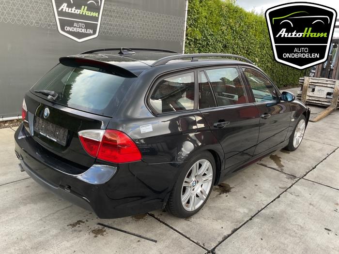 BMW 3 serie Touring 320i 16V Sloopvoertuig (2006, Zwart)