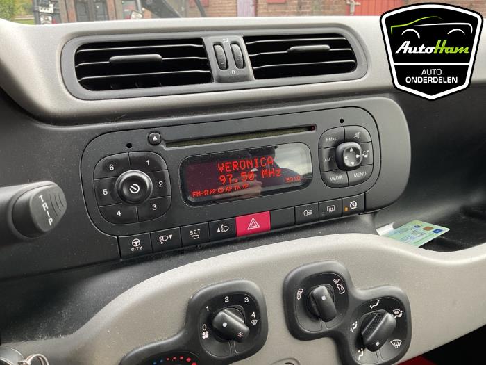 Fiat Panda/Pandina 0.9 TwinAir 65 Sloopvoertuig (2014, Zwart)